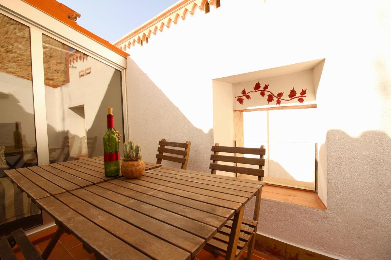 Atico Junto A La Catedral Apartman Tarragona Kültér fotó